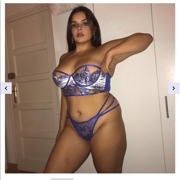 NWT Savage x Fenty HYPER REAL VIP BOX 💙 - Picture 10 of 16